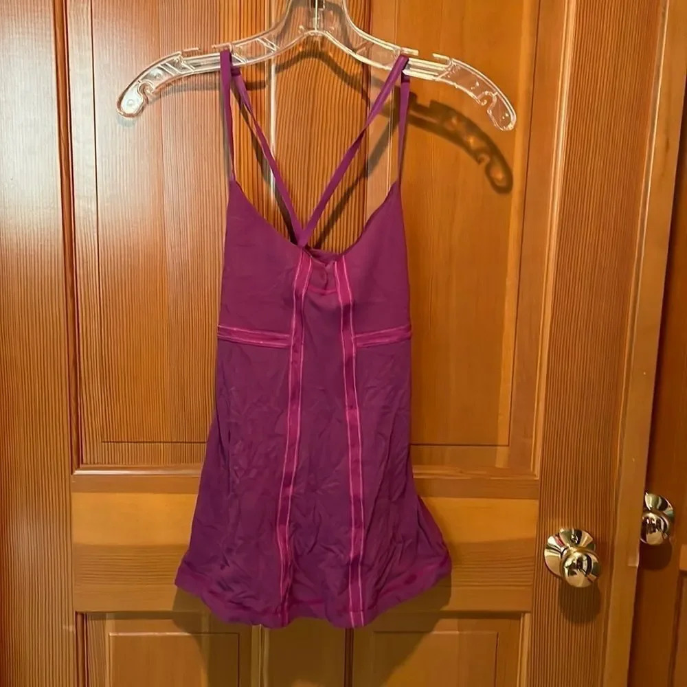 Lululemon Athletica purple strappy cut out tank top